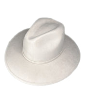 Cargar imagen en el visor de la galería, Flora Gamuza Personalizado