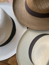 Cargar imagen en el visor de la galería, Sombrero Panama Personalizado