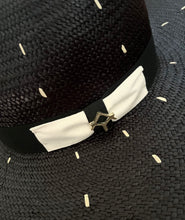 Cargar imagen en el visor de la galería, Sombrero Riviera Negro Puntos Blancos
